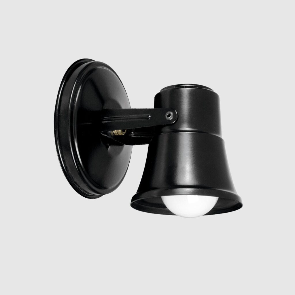 SPOT 1 LUZ C/ CAPUCHÓN NEGRO CHAPA CURVO S-120