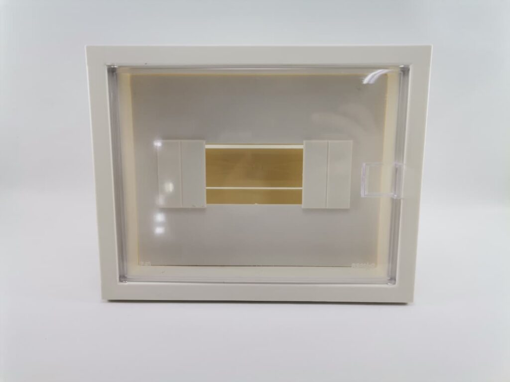 Asanno tablero de 3 a 8 embutido